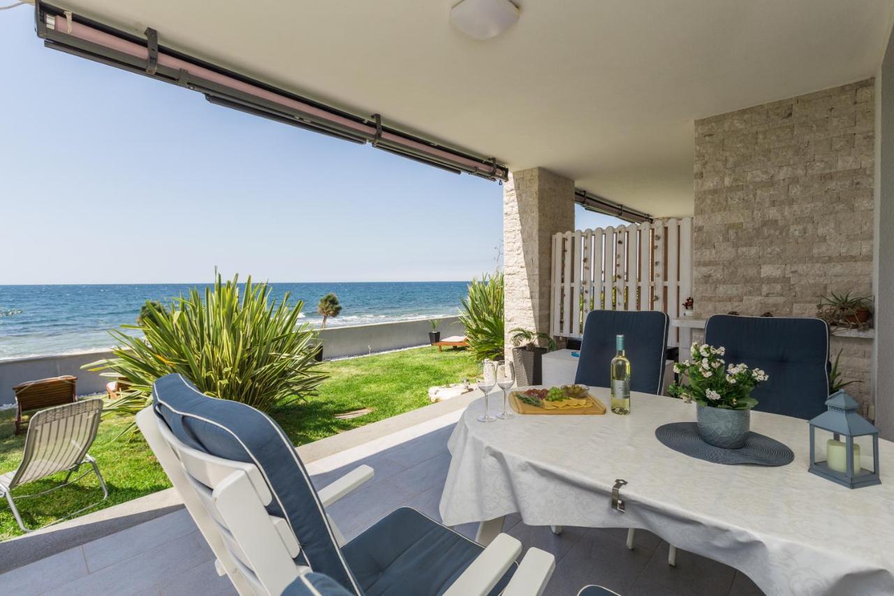 Lucia Apartment